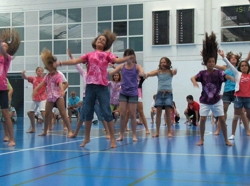 Village Camps International Summer Camp VDC Geneva 2016-08-12 https://www.villagecamps.com/journals_admin/images/347-34-Picture 138.jpg